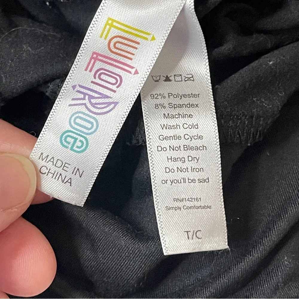3/$15 LULA ROE “❤️Love” Black Leggings, TC - Picture 6 of 7